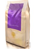 ESSENTIAL Highland Living - pro psy v bn aktivit,  s krocanem, hovzm a lososem, 10kg